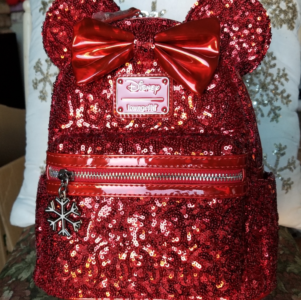 loungefly Minnie mouse red sequin minibackpack